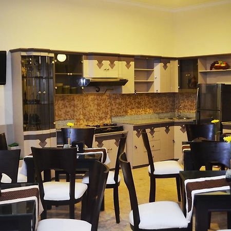 Srikandi Guesthouse Маланг Экстерьер фото