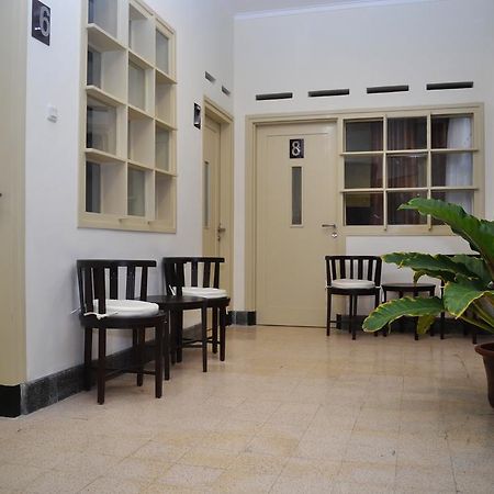 Srikandi Guesthouse Маланг Экстерьер фото