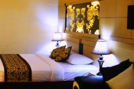 Srikandi Guesthouse Маланг Номер фото